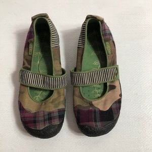 Keen Shoes - KEEN Womens Shoes Size 7.5 Mary Jane Flats Slip On Keen Shoes - KEEN Womens Shoes Size 7.5 Mary Jane Flats Slip On